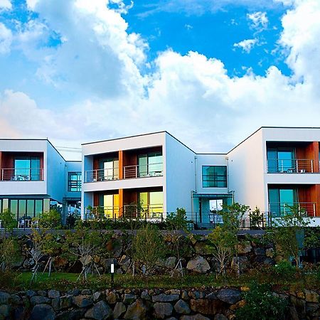 Dorami Pension Seogwipo Eksteriør bilde